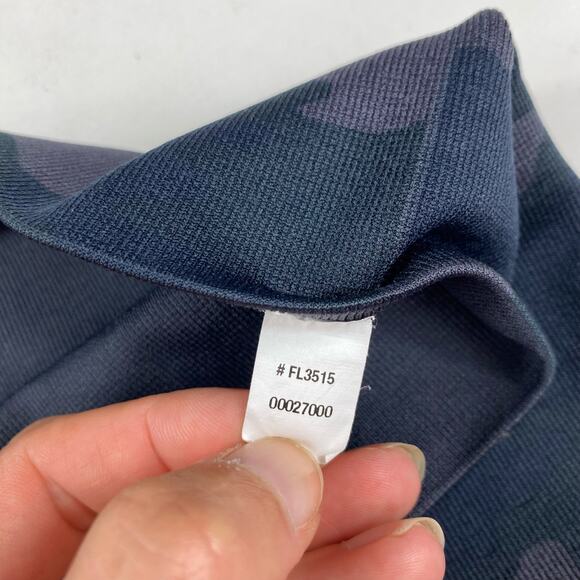 Spanx Look at Me Now Cropped Leggings Seamless Black Camo Womens Sz Large - Picture 9 of 10